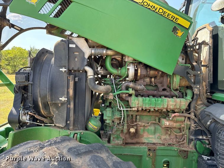 image for item FC4216 2011 John Deere 7215R MFWD tractor