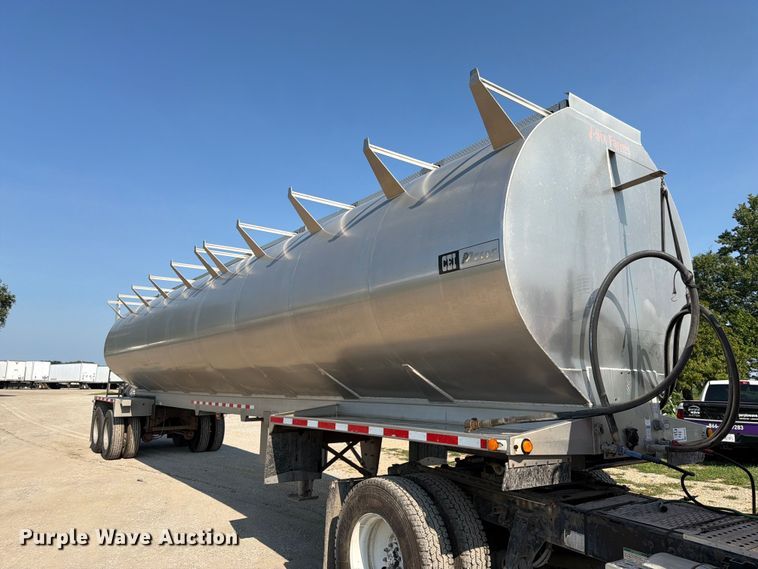 image for item FK3287 2007 Pacer by Cei Equipment Company, Inc. AT35HCL feed delivery trailer