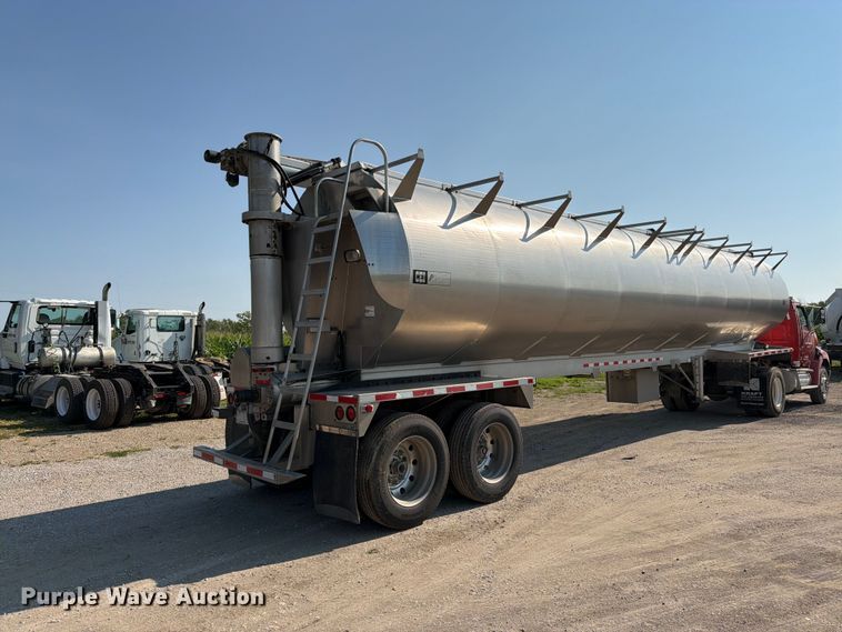 image for item FK3287 2007 Pacer by Cei Equipment Company, Inc. AT35HCL feed delivery trailer
