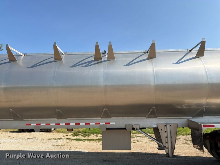 image for item FK3287 2007 Pacer by Cei Equipment Company, Inc. AT35HCL feed delivery trailer