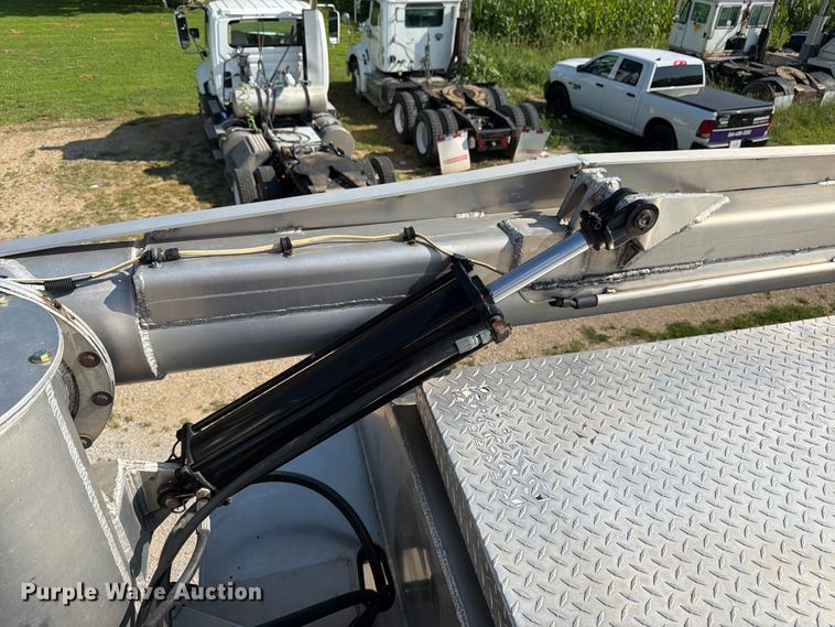 image for item FK3287 2007 Pacer by Cei Equipment Company, Inc. AT35HCL feed delivery trailer