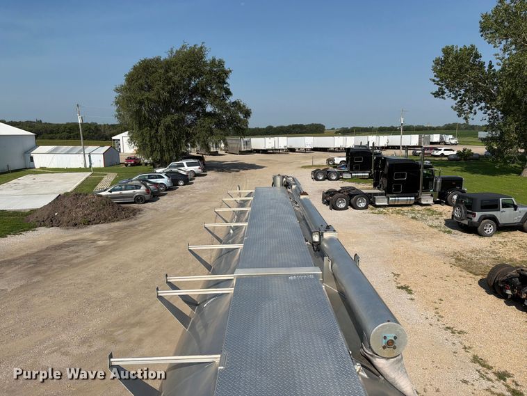 image for item FK3287 2007 Pacer by Cei Equipment Company, Inc. AT35HCL feed delivery trailer
