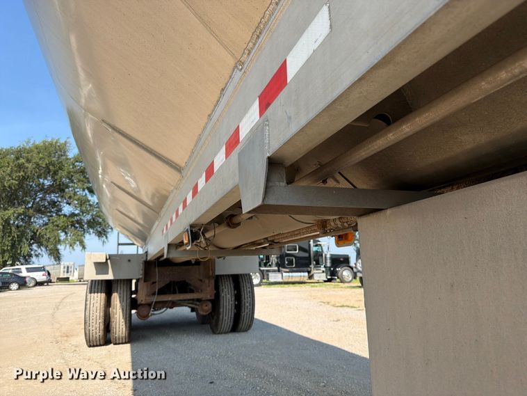 image for item FK3287 2007 Pacer by Cei Equipment Company, Inc. AT35HCL feed delivery trailer