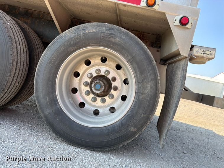 image for item FK3287 2007 Pacer by Cei Equipment Company, Inc. AT35HCL feed delivery trailer