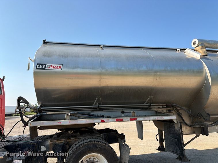 image for item FK3288 2016 Pacer by Cei Equipment Company, Inc. AT35NSL feed delivery trailer