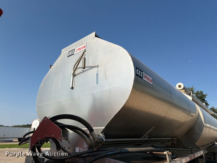 image for item FK3288 2016 Pacer by Cei Equipment Company, Inc. AT35NSL feed delivery trailer