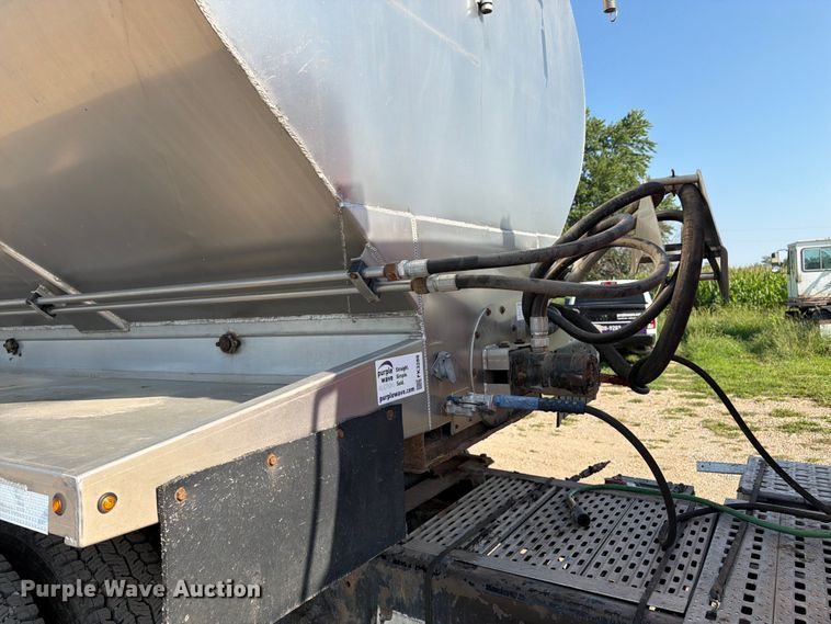 image for item FK3288 2016 Pacer by Cei Equipment Company, Inc. AT35NSL feed delivery trailer