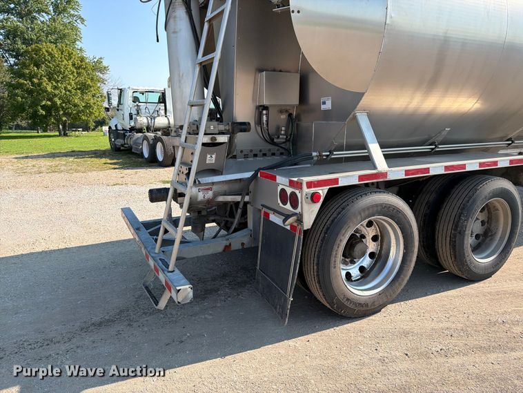 image for item FK3288 2016 Pacer by Cei Equipment Company, Inc. AT35NSL feed delivery trailer
