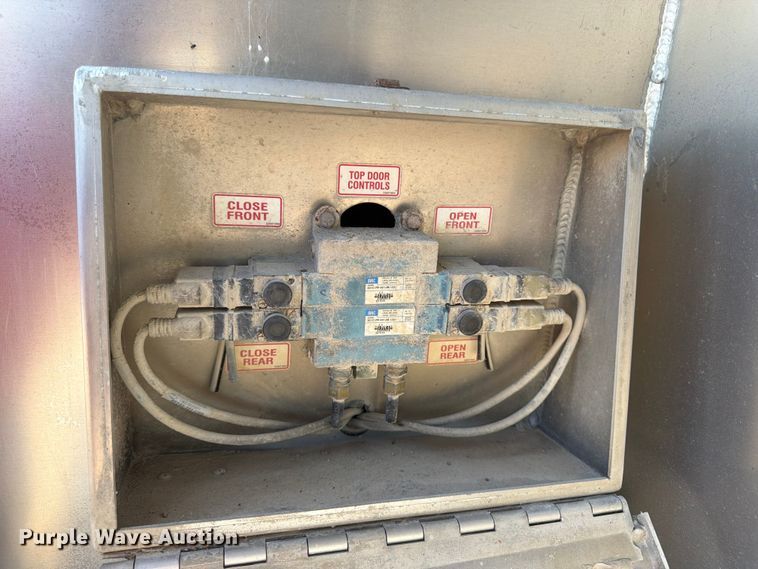image for item FK3288 2016 Pacer by Cei Equipment Company, Inc. AT35NSL feed delivery trailer