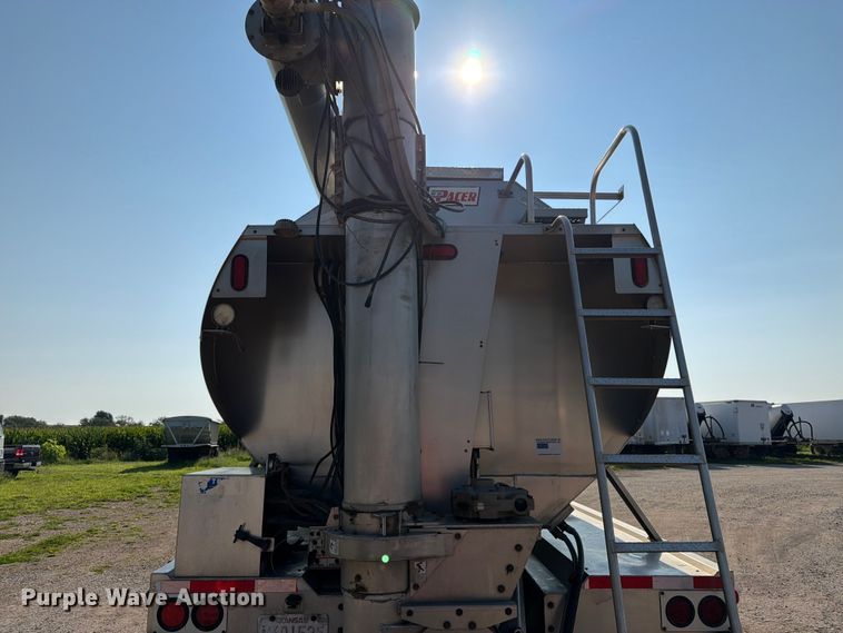 image for item FK3288 2016 Pacer by Cei Equipment Company, Inc. AT35NSL feed delivery trailer
