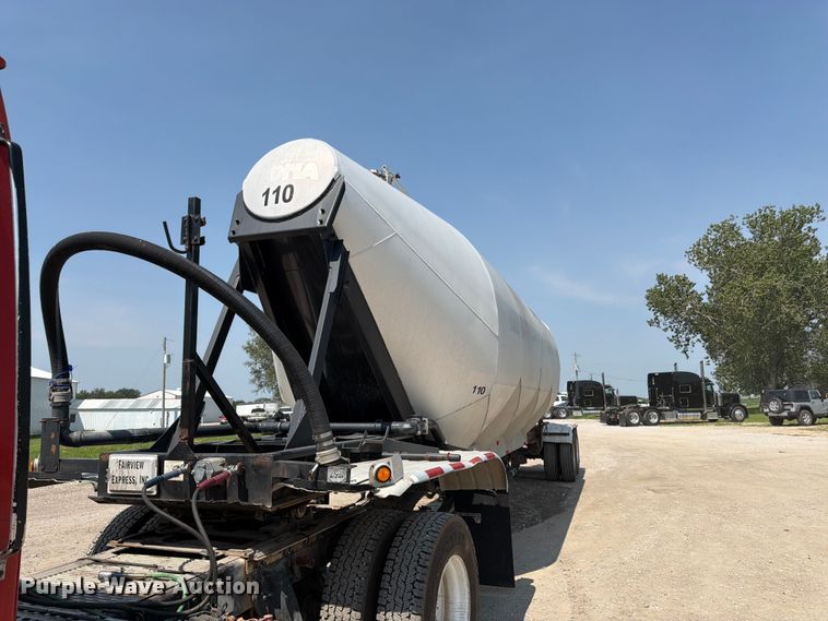 image for item FK3289 1985 Fruehauf FRUE tank trailer