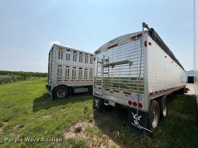 image for item FK3295 2013 Wilson Trailer Co. DWH-550 grain trailer