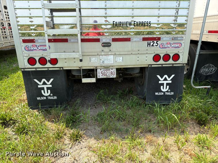 image for item FK3295 2013 Wilson Trailer Co. DWH-550 grain trailer