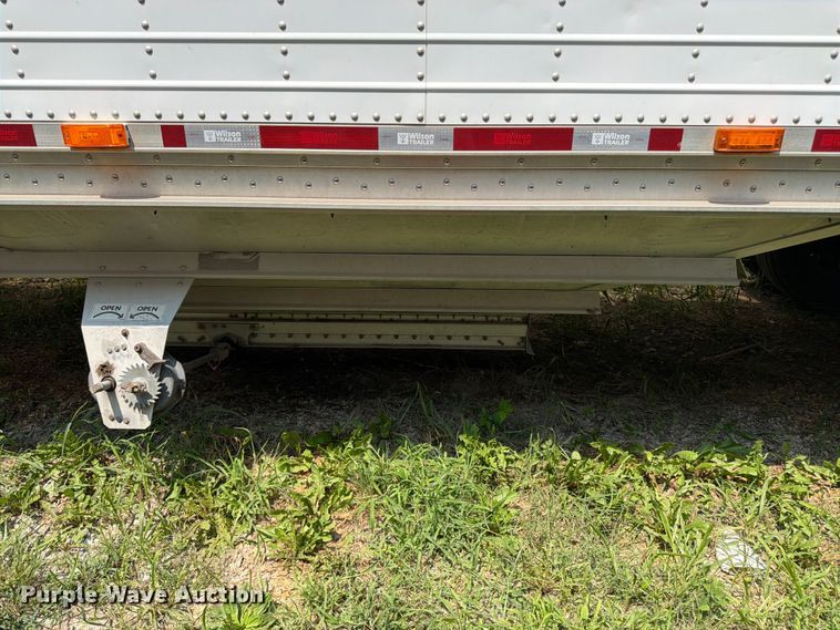 image for item FK3295 2013 Wilson Trailer Co. DWH-550 grain trailer