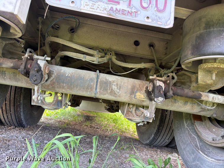 image for item FK3295 2013 Wilson Trailer Co. DWH-550 grain trailer
