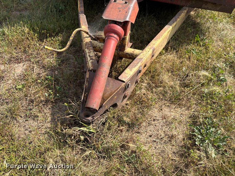 image for item FK3389 New Holland 790 manure spreader
