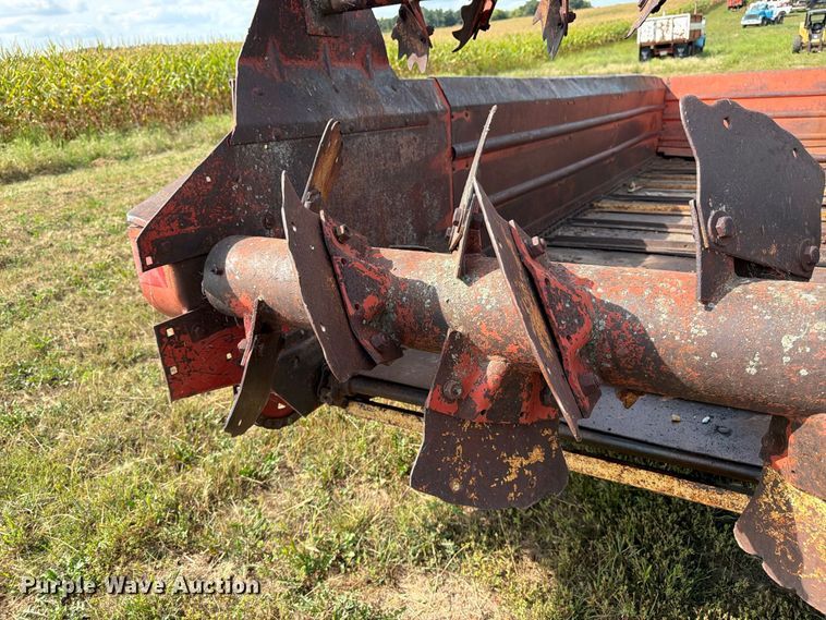 image for item FK3389 New Holland 790 manure spreader