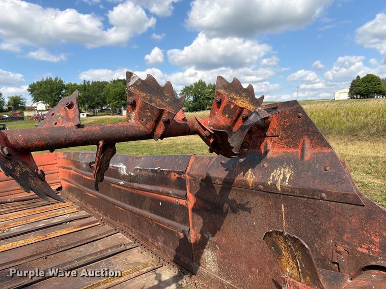 image for item FK3389 New Holland 790 manure spreader