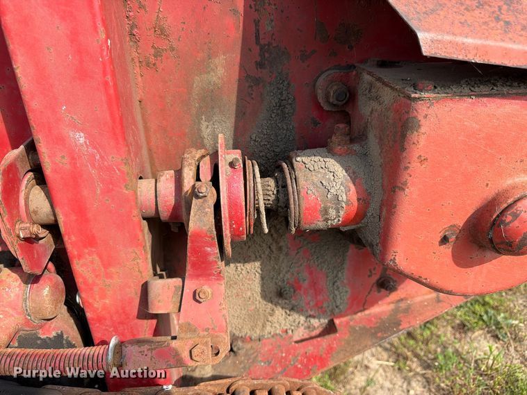 image for item FK3389 New Holland 790 manure spreader