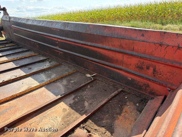 image for item FK3389 New Holland 790 manure spreader