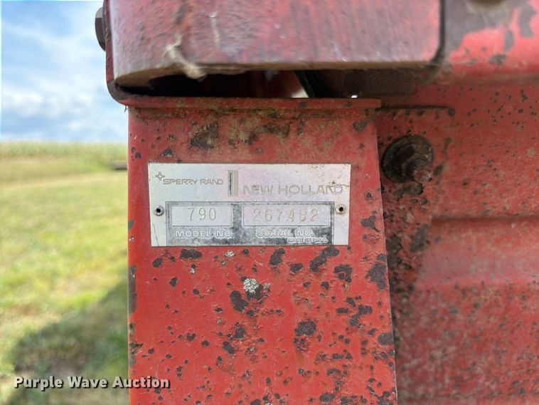 image for item FK3389 New Holland 790 manure spreader