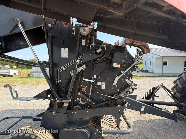 image for item FN2555 Kubota BV4160 round baler
