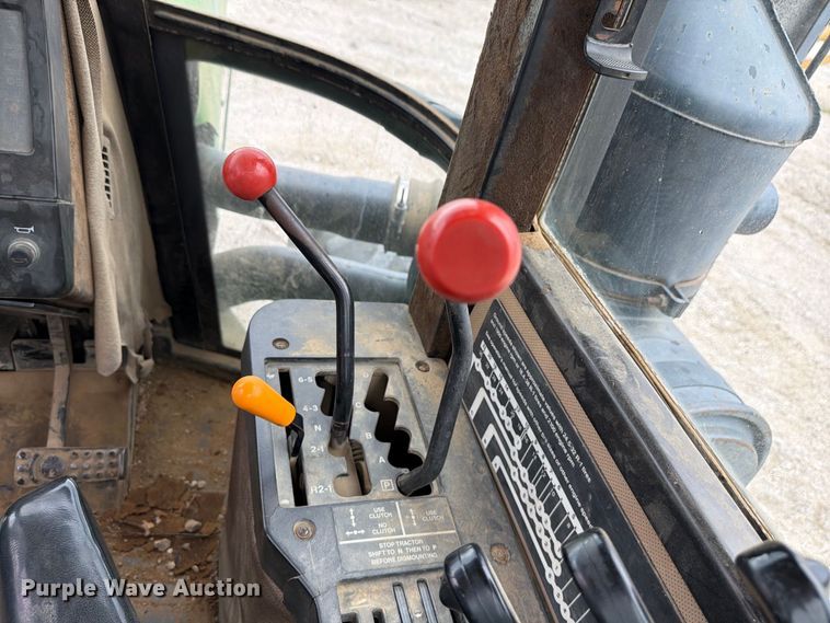image for item FP4039 1989 John Deere 8760 4WD tractor