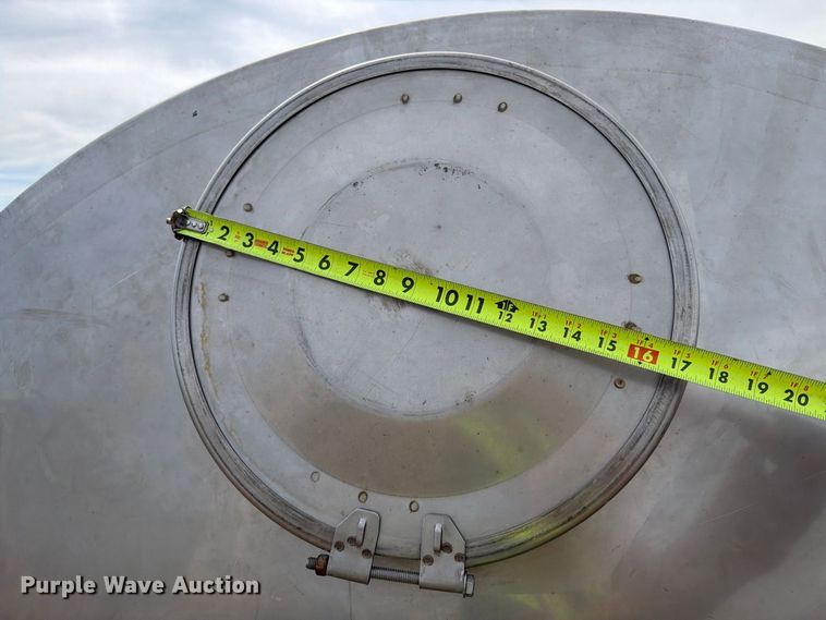 image for item FT6663 2002 Mid-State Tanks Stainless Steel Tank