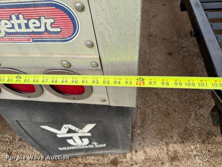 image for item FT6669 2011 Wilson DWH-500 Pacesetter grain trailer