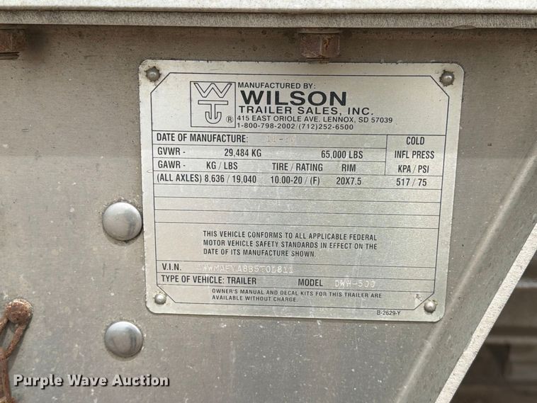 image for item FT6669 2011 Wilson DWH-500 Pacesetter grain trailer