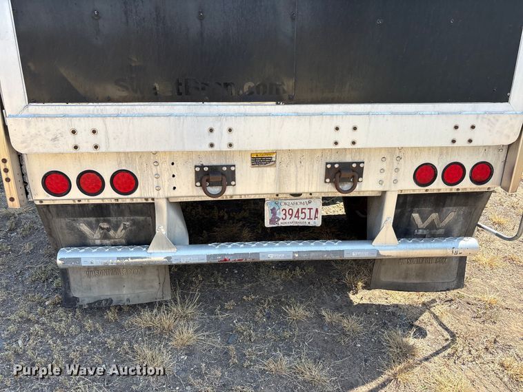 image for item JM9387 2011 Wilson DWG-550WB grain trailer