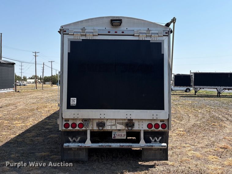 image for item JM9388 2013 Wilson DWG-550WB grain trailer