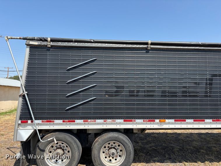 image for item JM9388 2013 Wilson DWG-550WB grain trailer