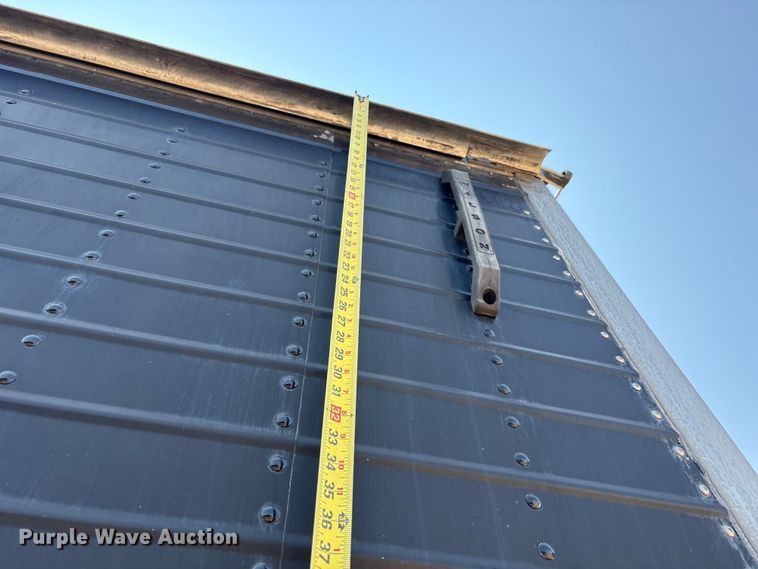 image for item JM9388 2013 Wilson DWG-550WB grain trailer