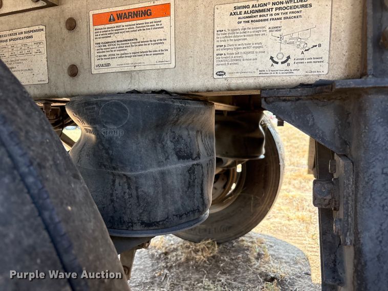 image for item JM9388 2013 Wilson DWG-550WB grain trailer