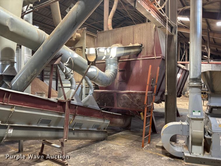 Material hopper