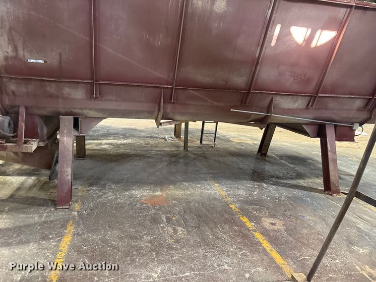 image for item JM9414 Material hopper