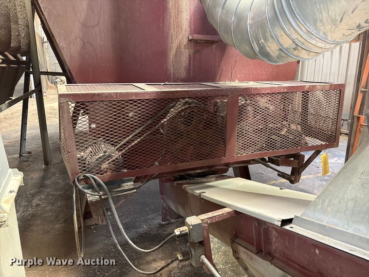 image for item JM9414 Material hopper