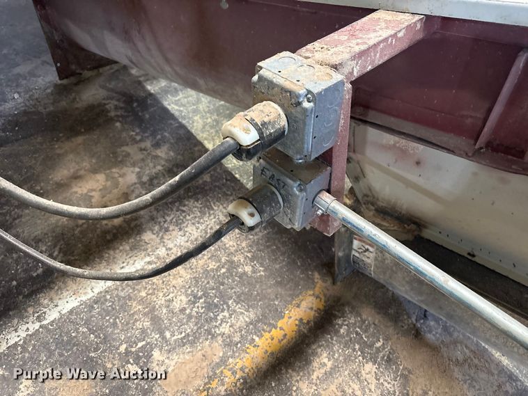 image for item JM9414 Material hopper