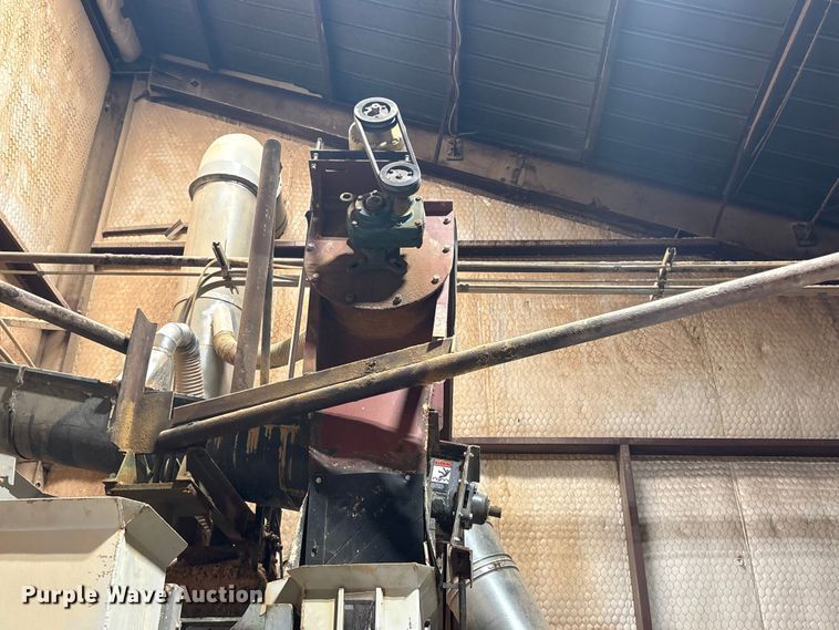 image for item JM9414 Material hopper
