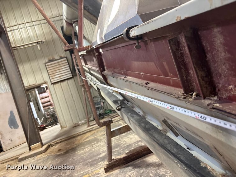 image for item JM9414 Material hopper