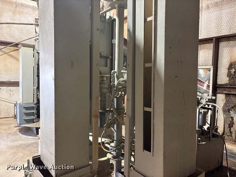 image for item JM9415 Merville machine material bagger