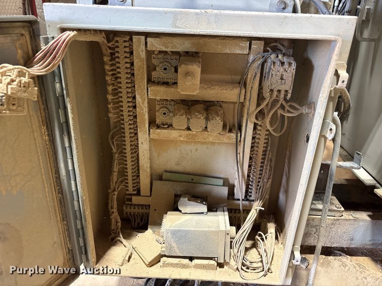 image for item JM9415 Merville machine material bagger