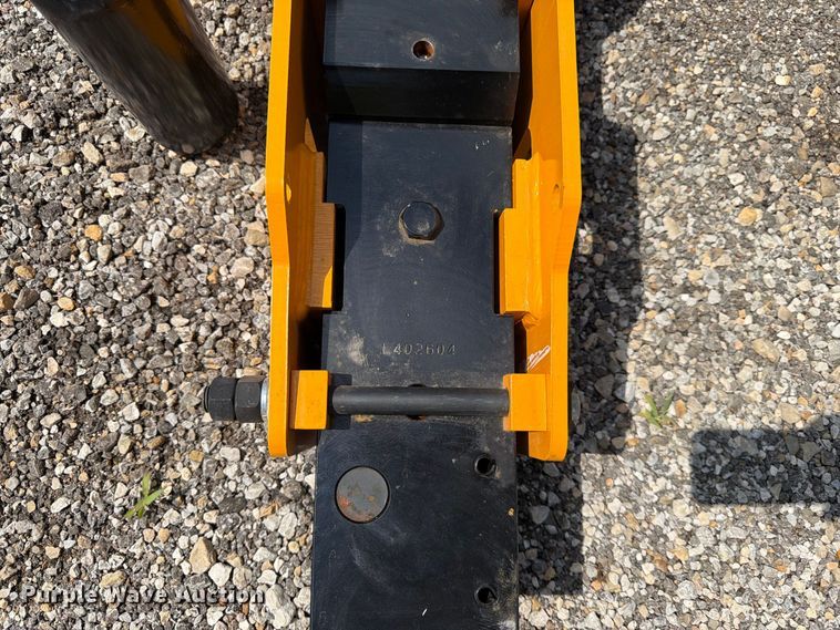 image for item MQ9076 2026 D680 skid steer pile hammer