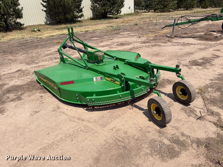 image for item MZ9890 John Deere MX7 rotary mower