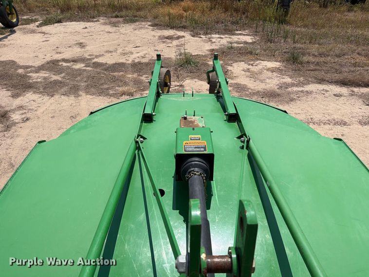 image for item MZ9890 John Deere MX7 rotary mower