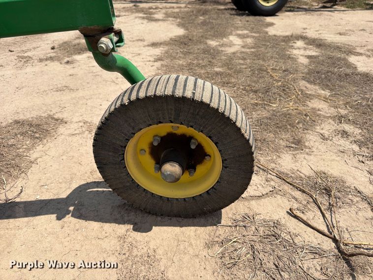 image for item MZ9890 John Deere MX7 rotary mower