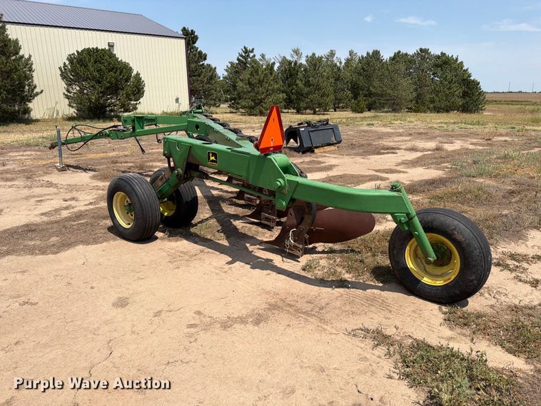 image for item MZ9891 John Deere A3600 6 bottom plow