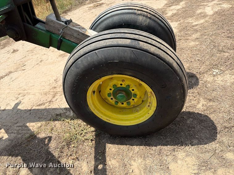 image for item MZ9891 John Deere A3600 6 bottom plow