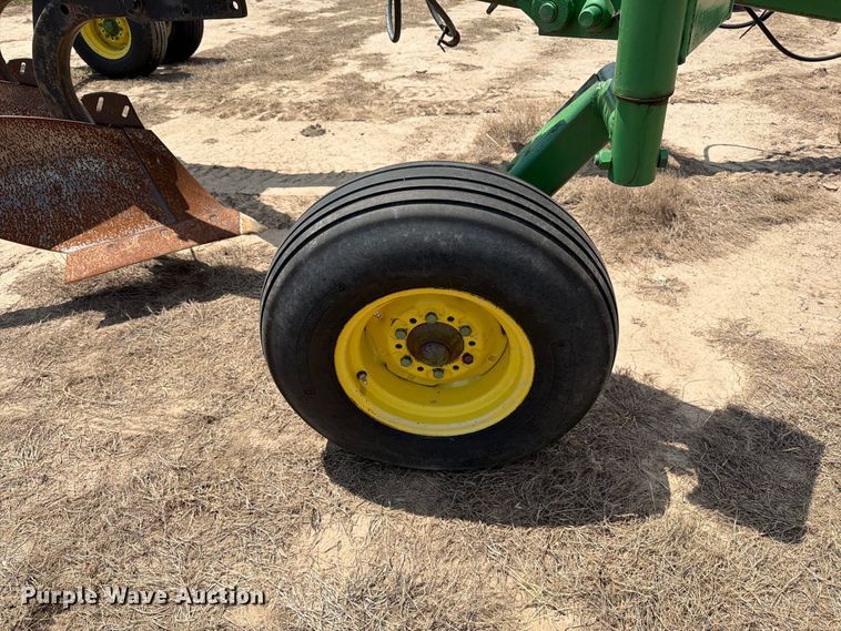 image for item MZ9891 John Deere A3600 6 bottom plow